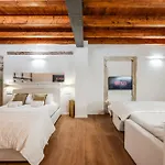Aria Arena Duplex - Up To 8 Pax Βερόνα