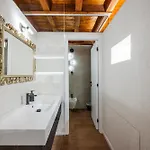 Aria Arena Duplex - Up To 8 Pax *