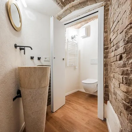 Aria Arena Duplex - Up To 8 Pax Verona